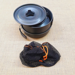 Camping cooking set and kettle
