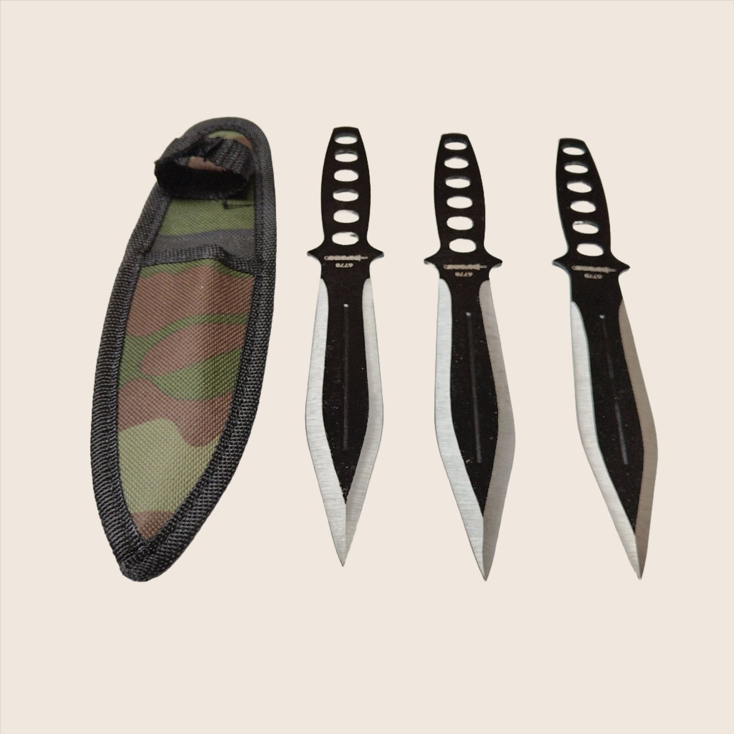 Throwing blades x 3 with sheath