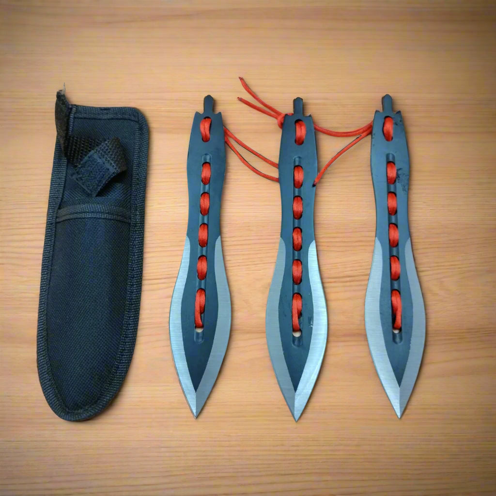 Throwing blades with red rope | Blades and Outdoor