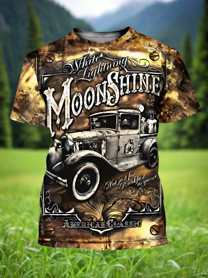 T-shirt with a graphic print of 'Moonshine' featuring an vintage car and moonshine bottles.