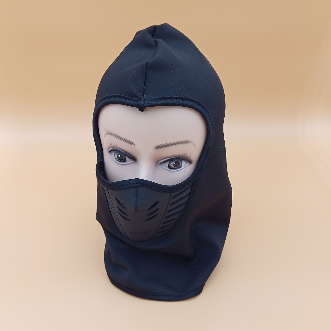 Face mask winter premium