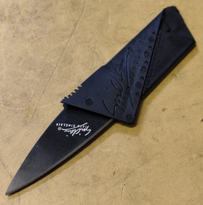 Credit card folding knife