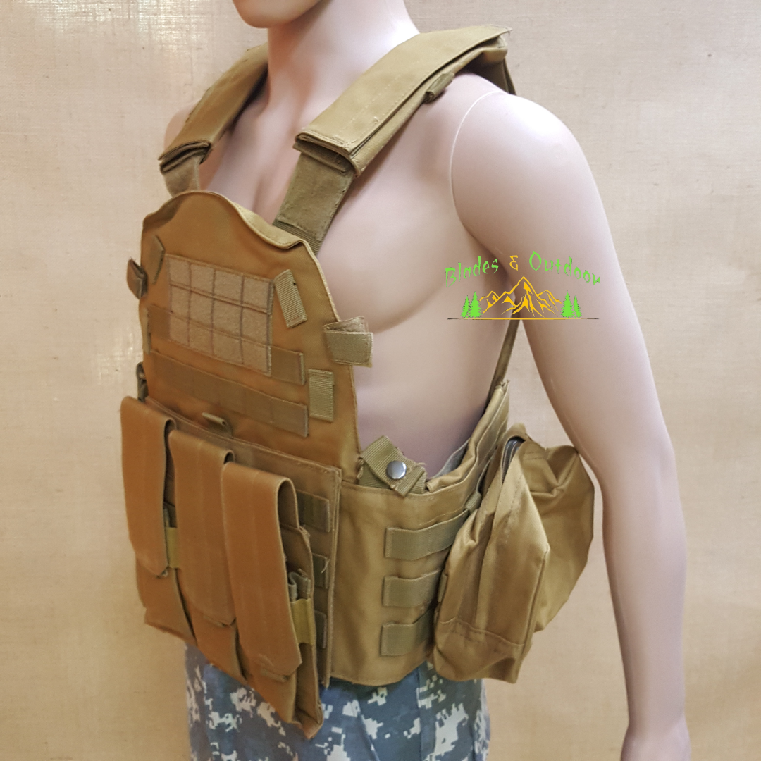 Bulletproof vest with attachments - adjustable up to 3XL