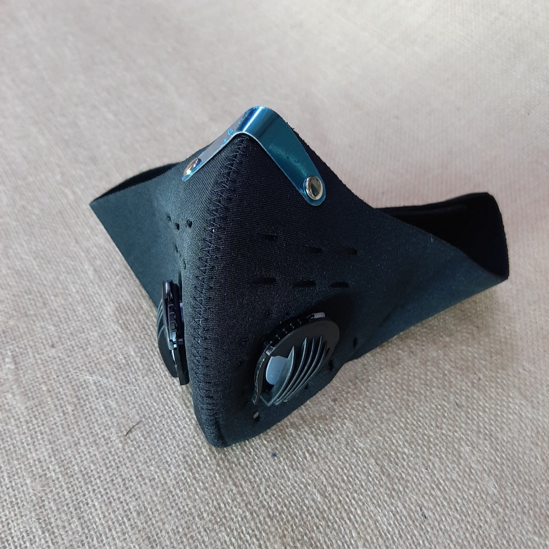 Sports mask - double valve